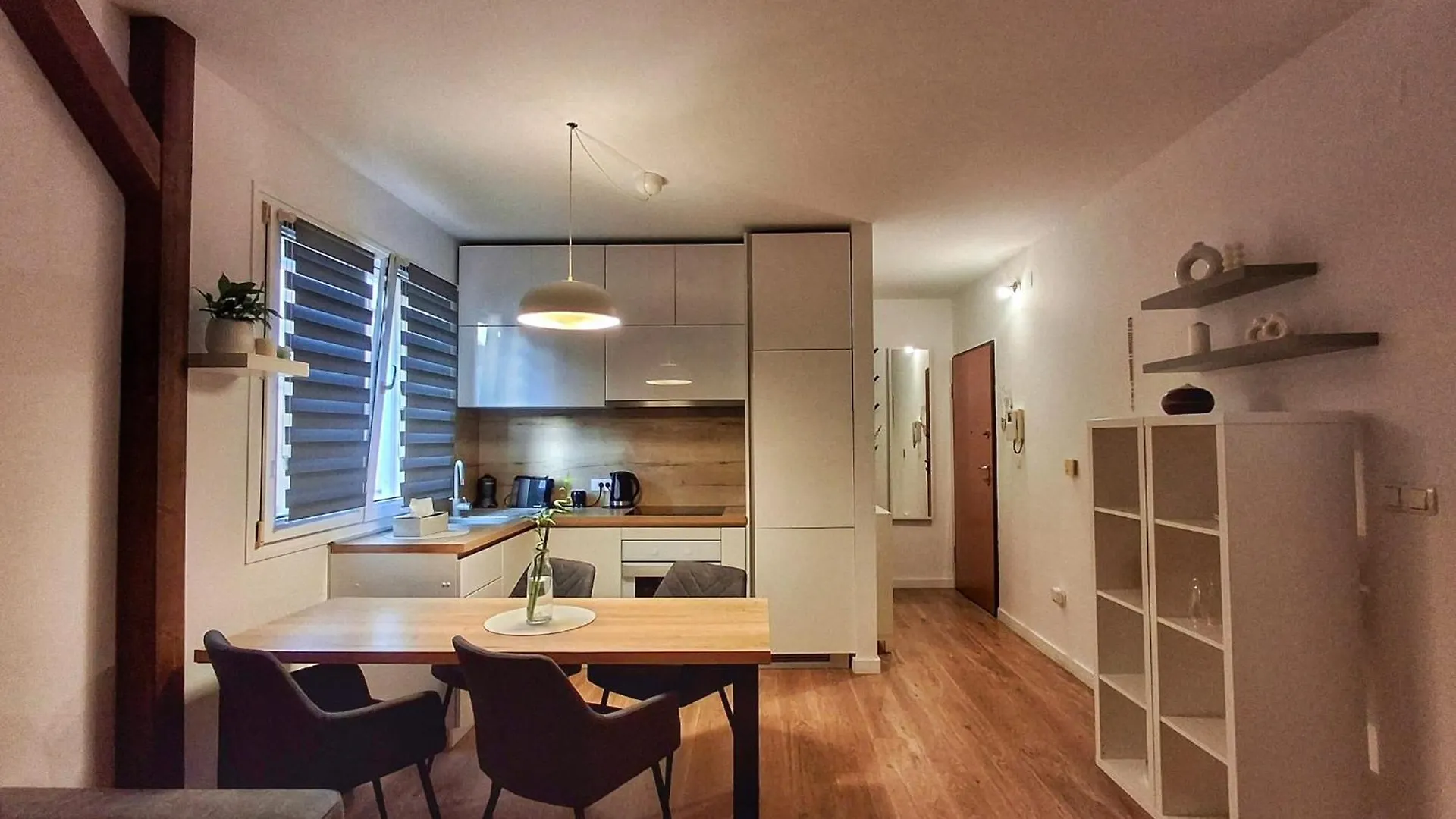 Apartment Be Like Pula 0*,  Kroatien